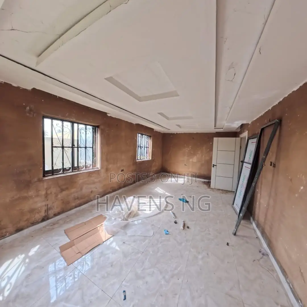3bdrm Bungalow in Obafemi-Owode for sale in Obafemi-Owode