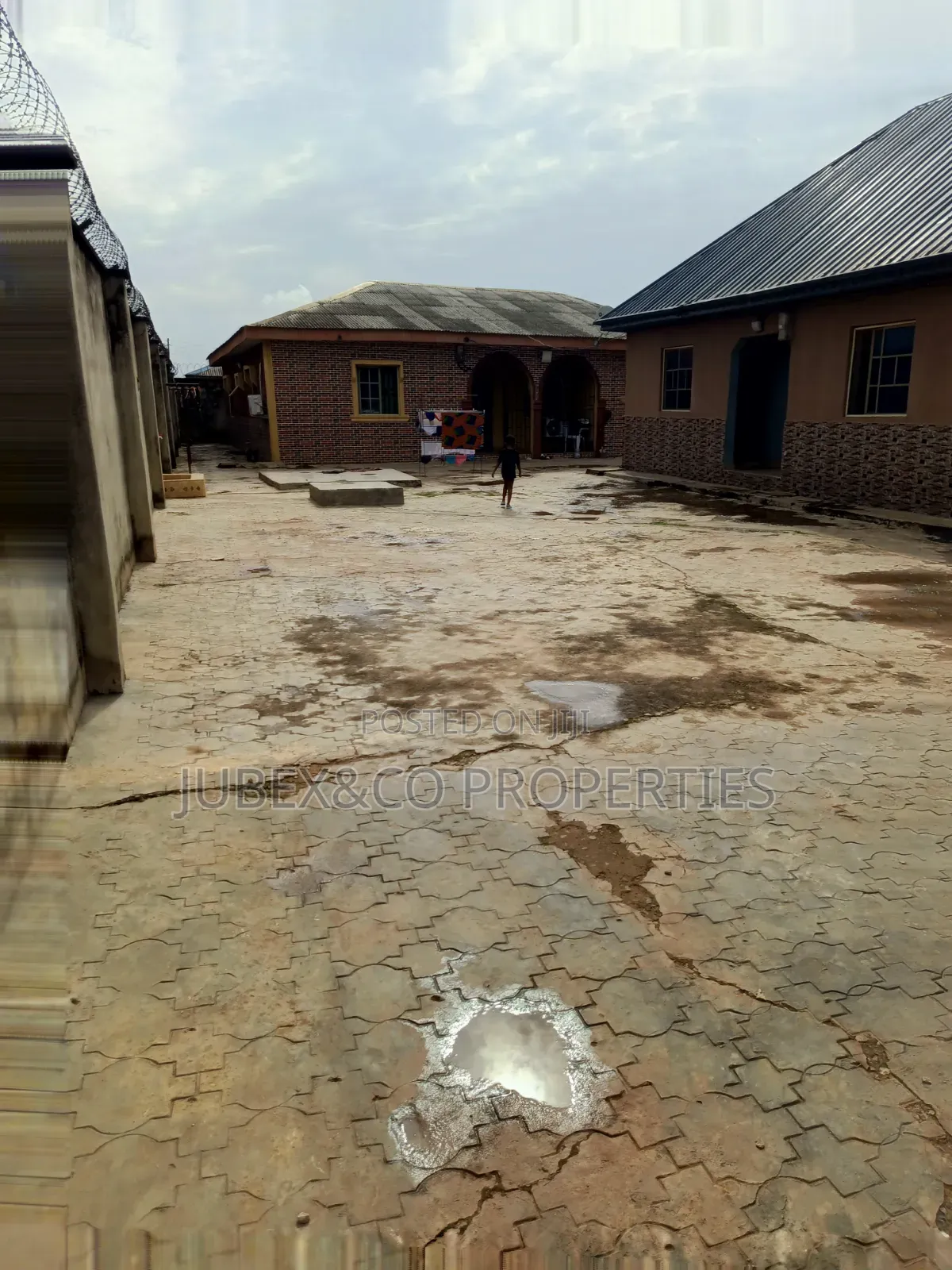 3bdrm Bungalow in Dbells Sango Ota for sale in Ado-Odo/Ota