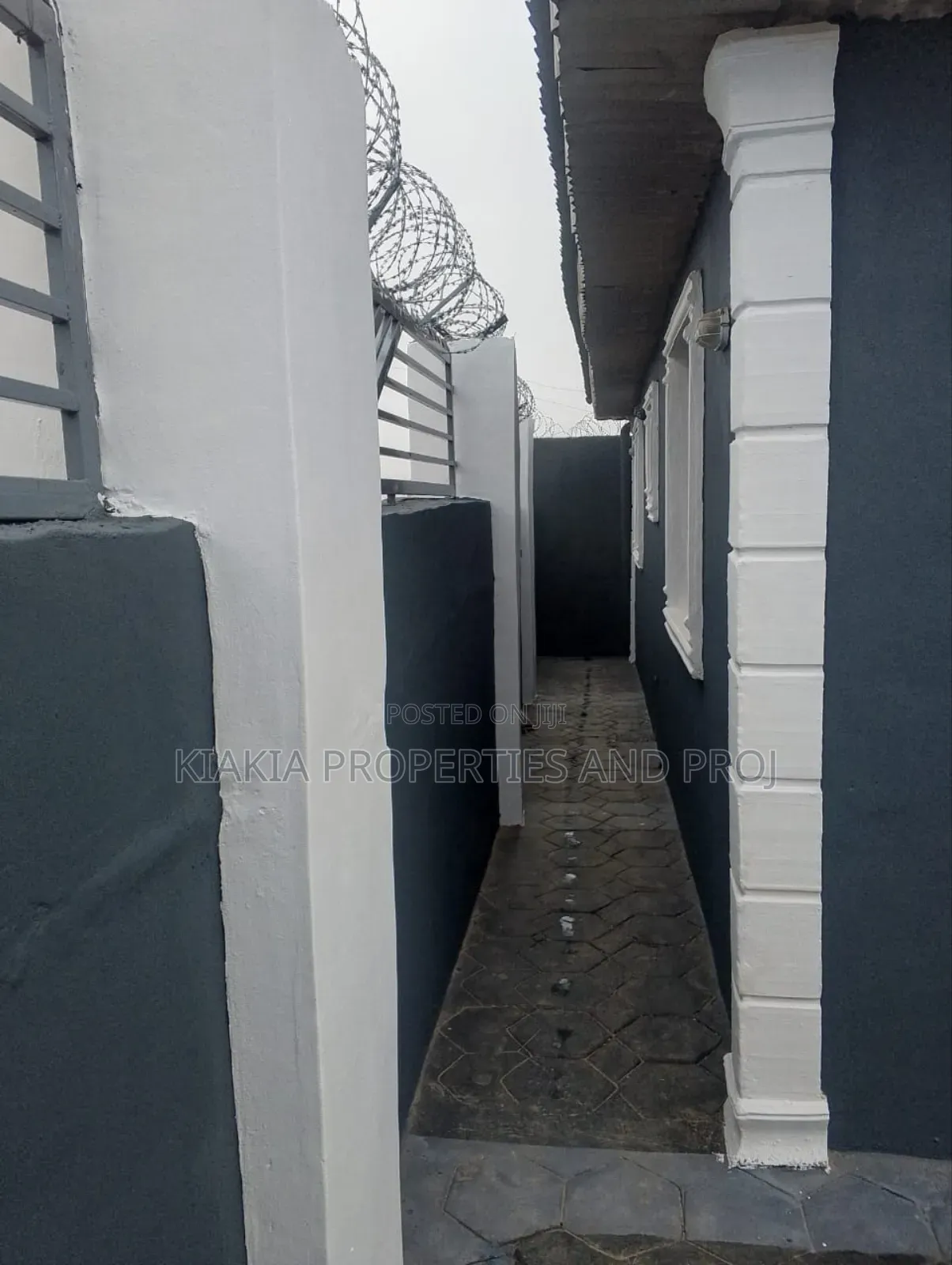 3bdrm Bungalow in Alabata, Moniya for sale in Moniya
