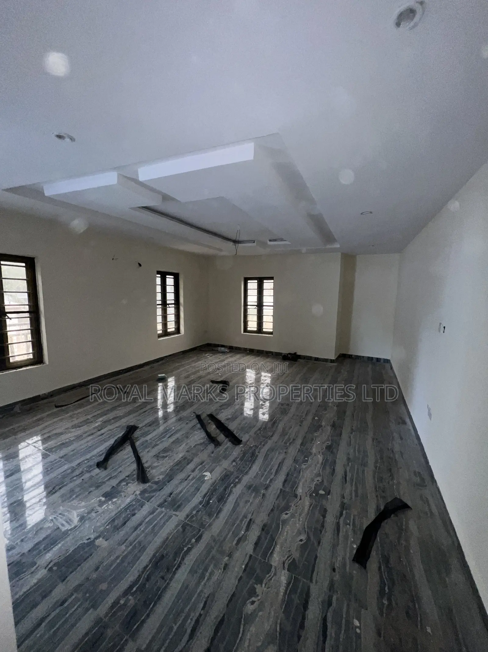 3bdrm Block of Flats in Utako for rent in Utako