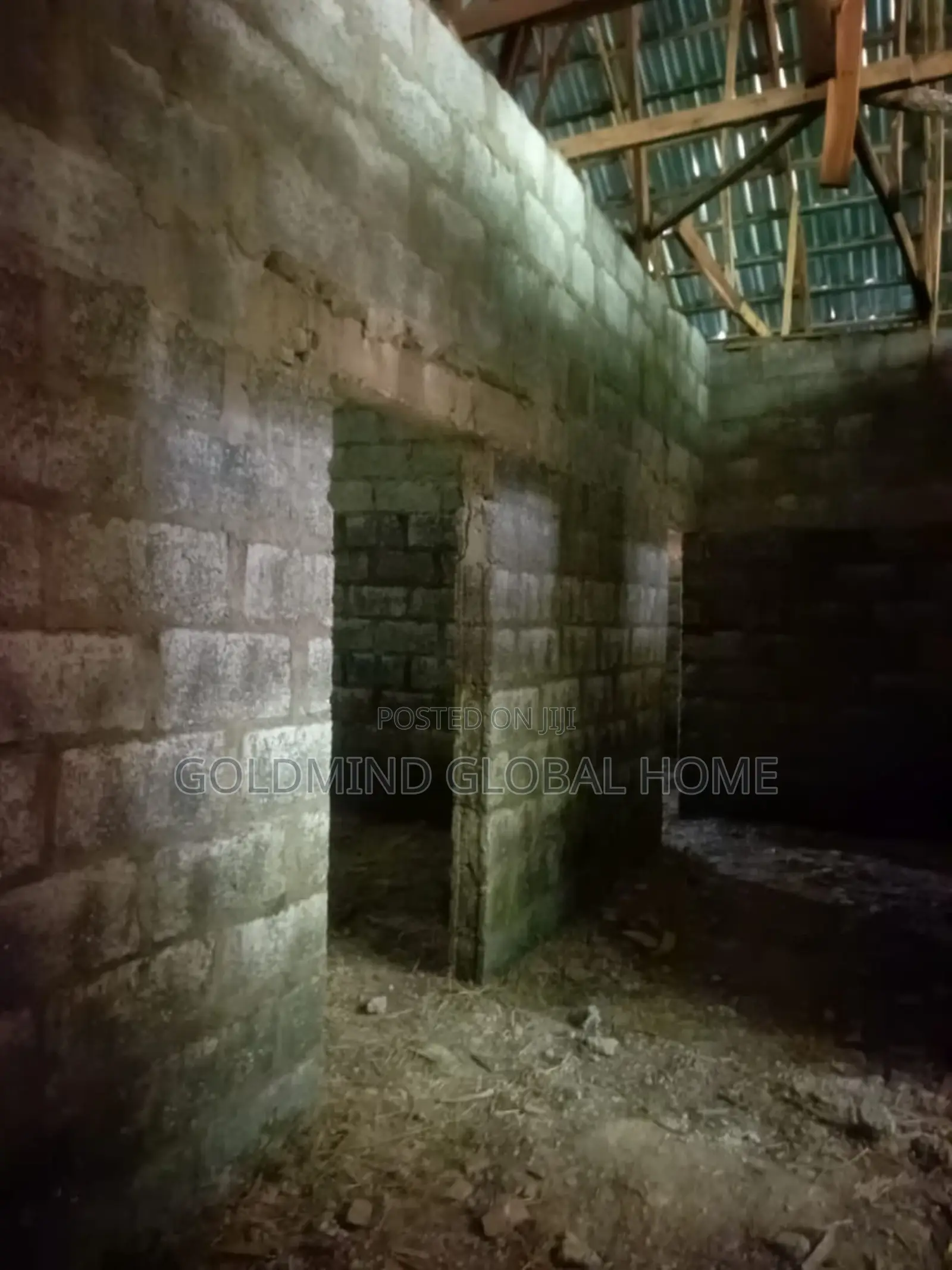 3bdrm Bungalow in Lugbe District. for sale in Sabon Lugbe