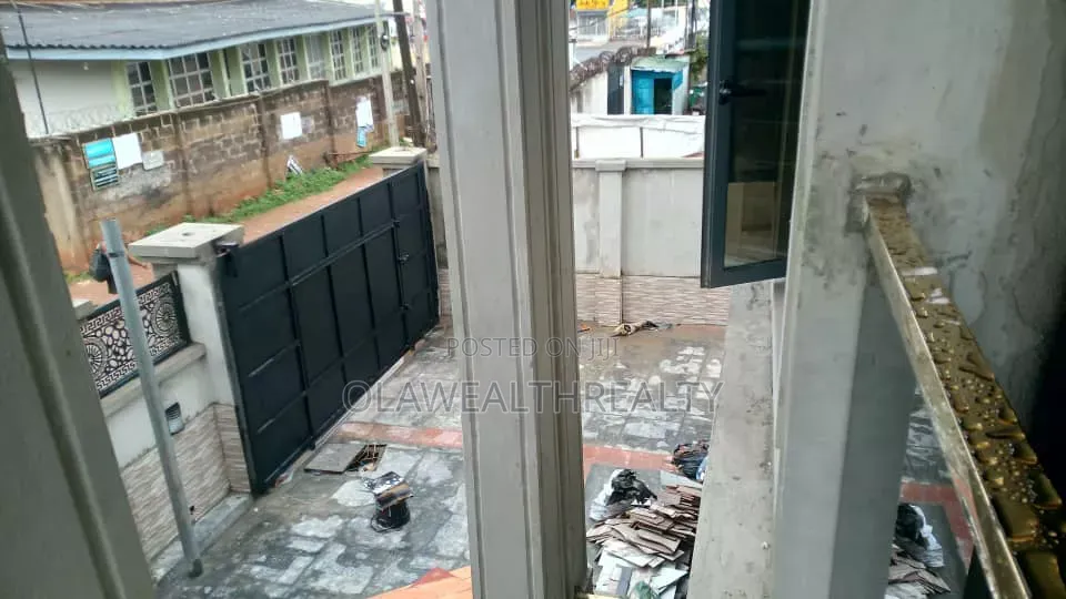 5bdrm Duplex in Bodija for rent in Bodija
