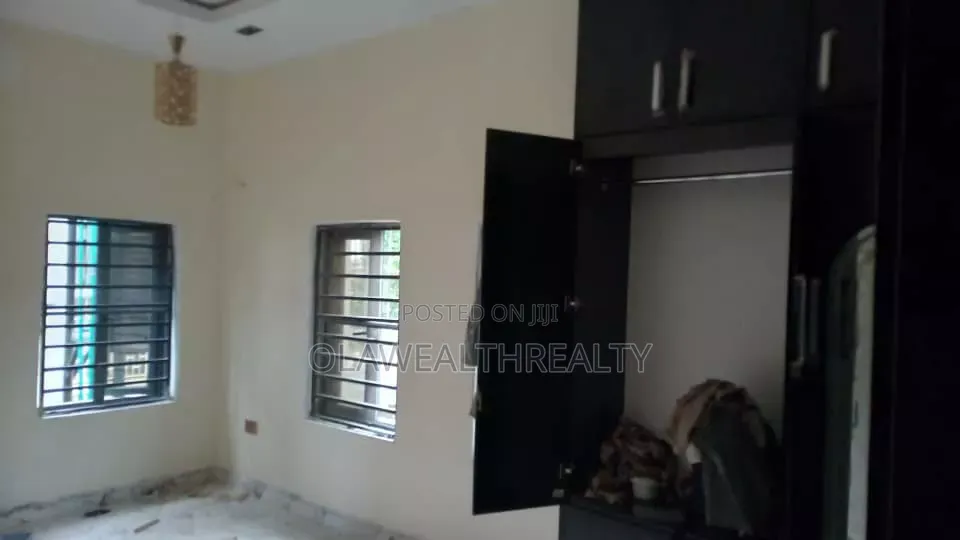 5bdrm Duplex in Bodija for rent in Bodija
