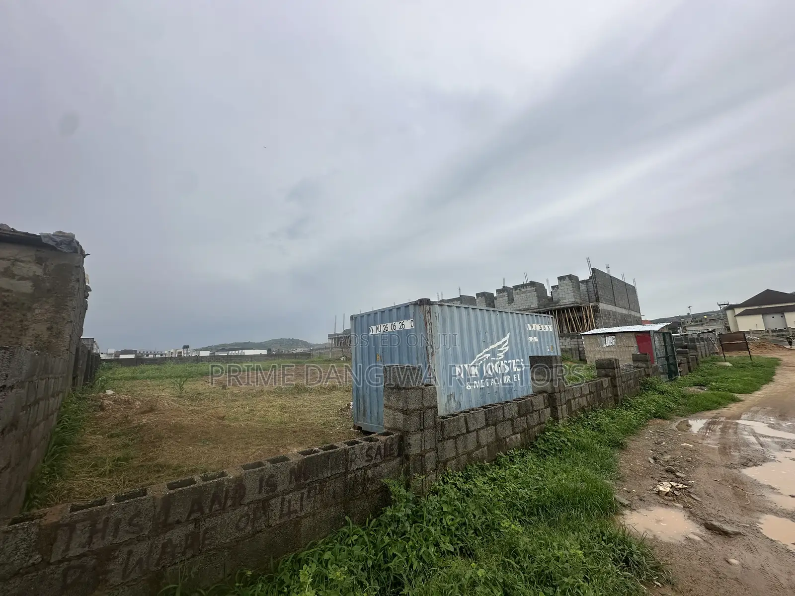 Jahi Gilmore ,Residential Plot Measuring About 1,500sqm in Jahi