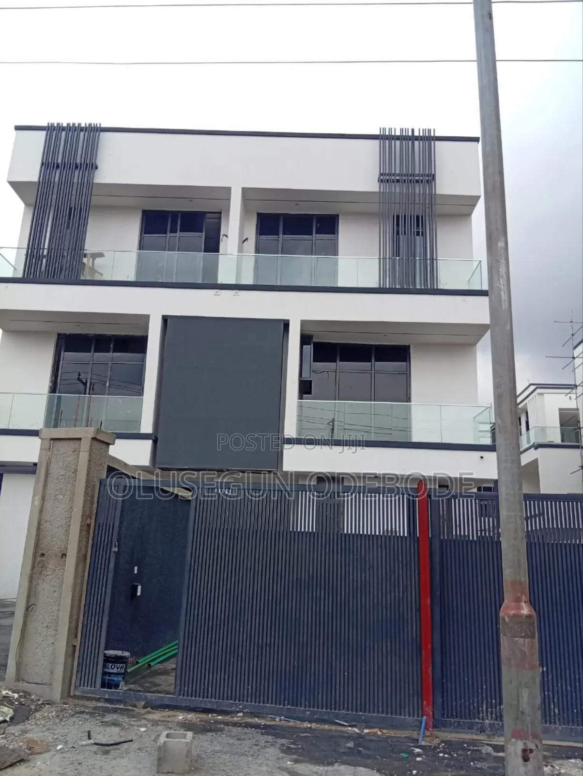 4bdrm Duplex in Omole Phase  2 for rent in Omole Phase 2