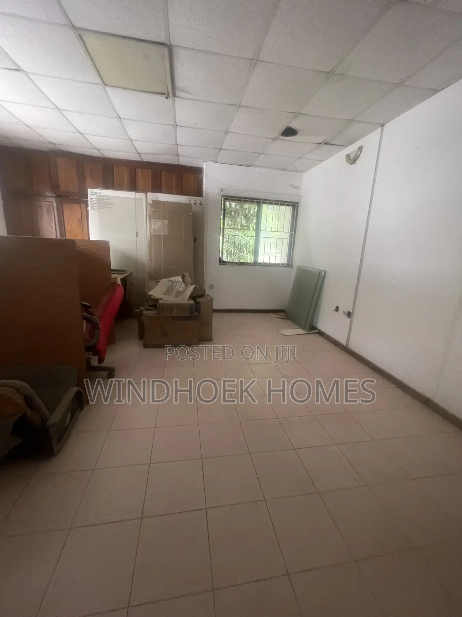 An Office Space Measuring 25sqms on the First Floor en-Suite in Maitama