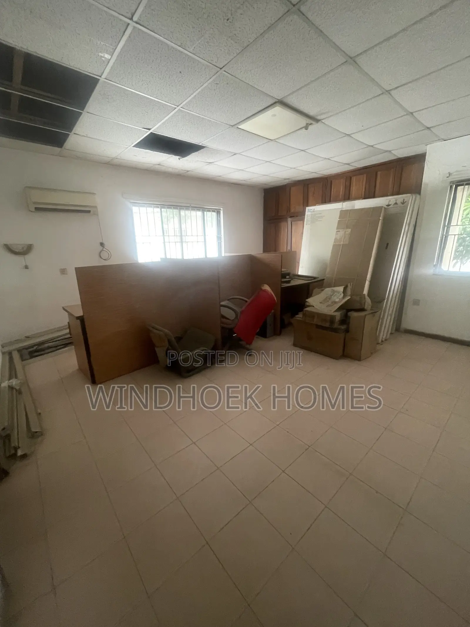 An Office Space Measuring 25sqms on the First Floor en-Suite in Maitama