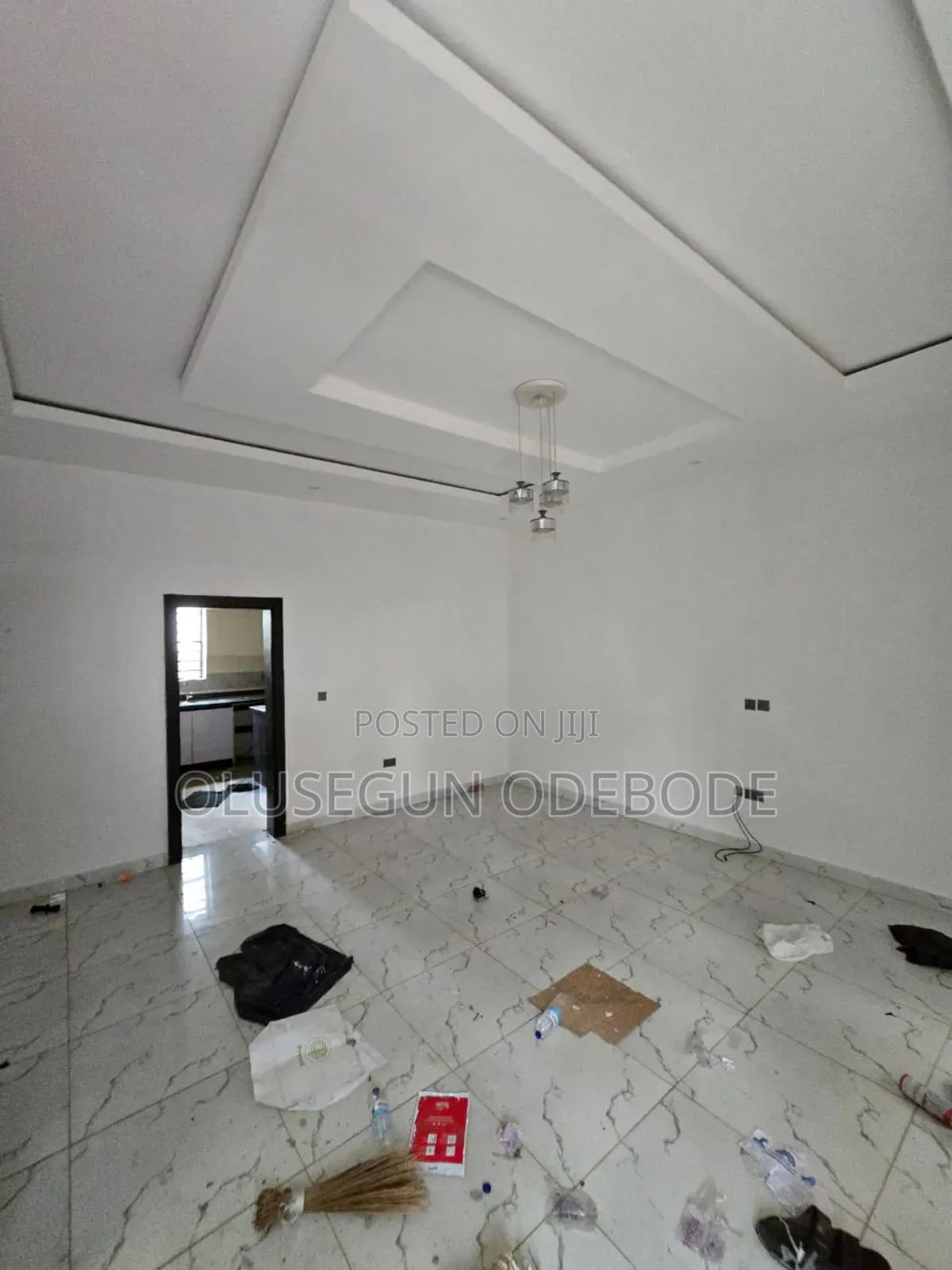 4bdrm Duplex in Omole Phase  2 for rent in Omole Phase 2