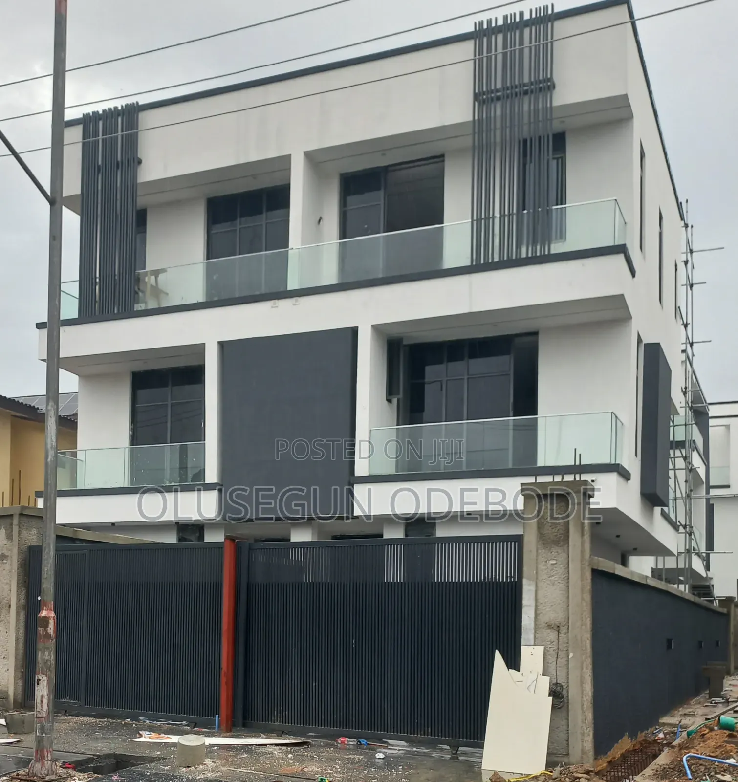 4bdrm Duplex in Omole Phase  2 for rent in Omole Phase 2