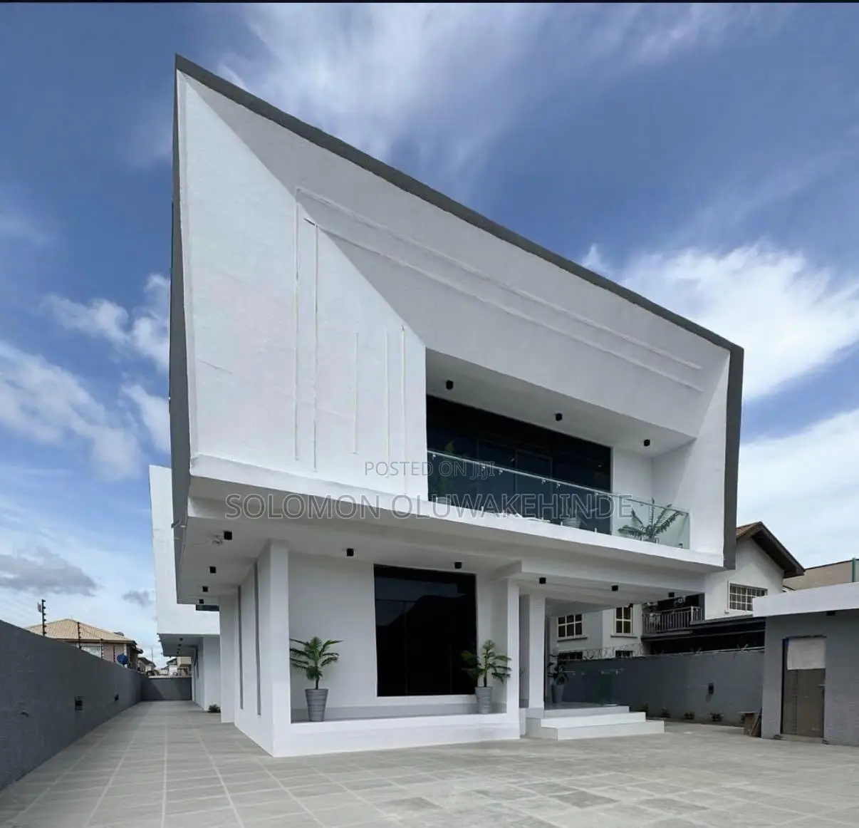 5bdrm Duplex in Vgc for sale in VGC / Ajah
