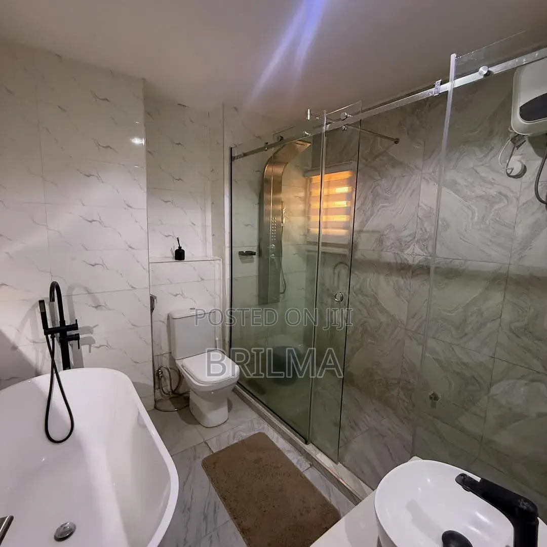 Furnished 3bdrm Apartment in Life Camp for sale in Life Camp