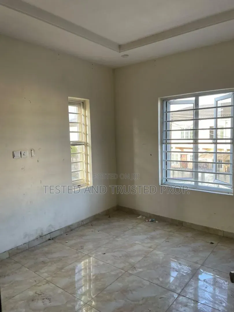 1bdrm Shared Apartment in Abraham Adesonya for rent in Abraham Adesanya Estate
