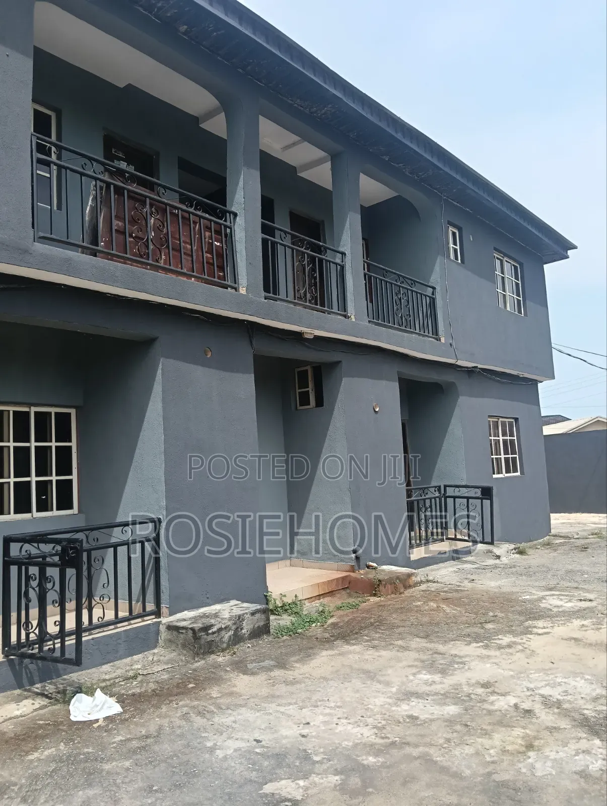 2bdrm Block of Flats in Adeba, Lakowe for rent in Lakowe