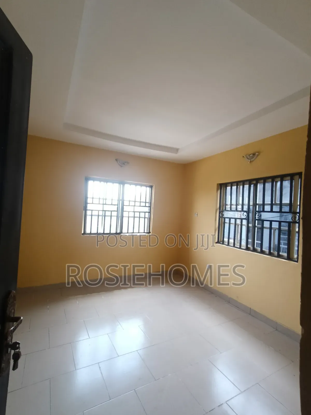 2bdrm Block of Flats in Adeba, Lakowe for rent in Lakowe