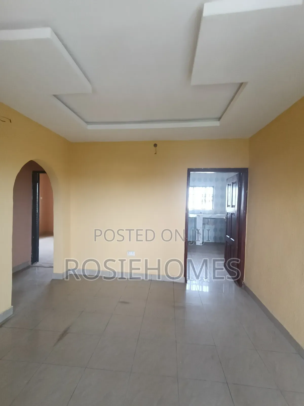 2bdrm Block of Flats in Adeba, Lakowe for rent in Lakowe