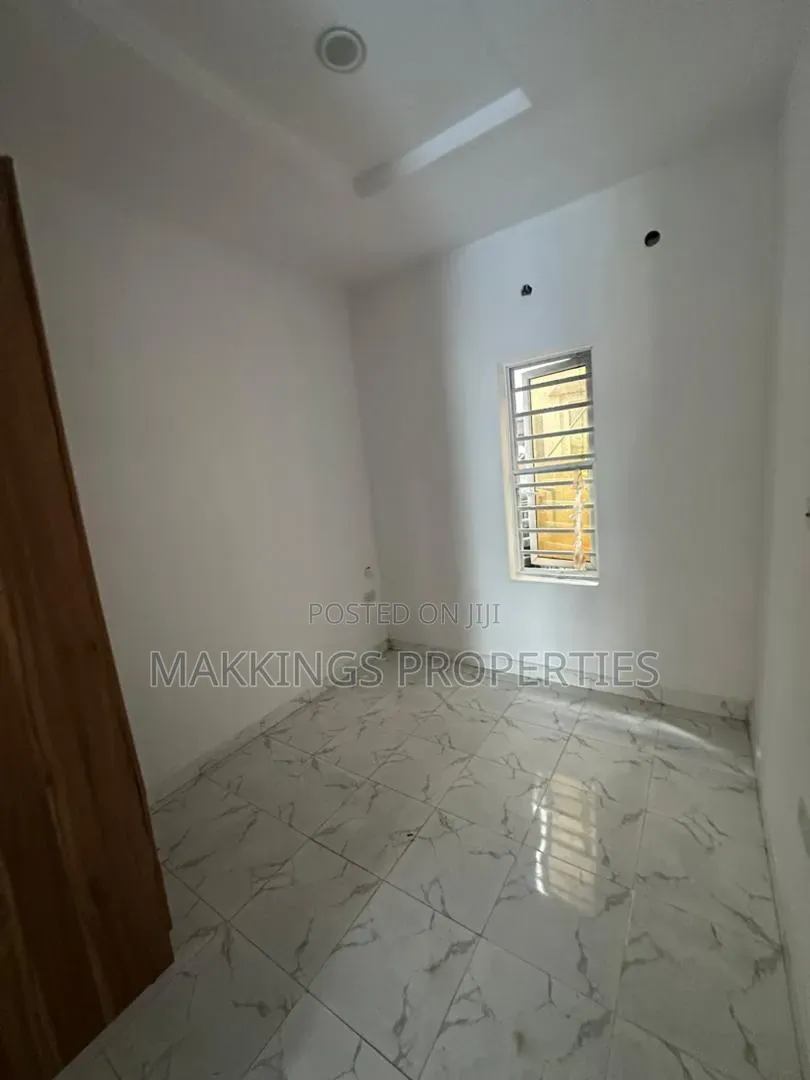 4bdrm Duplex in Ikota for rent in Ikota