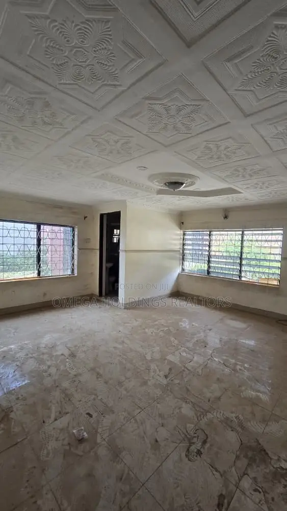 5bdrm Bungalow in Kunfejiyin, Agodi for sale in Agodi
