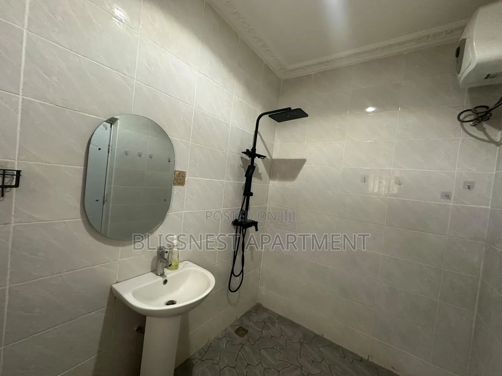 1 Bedroom Apartment in Palm Height Estate - Airport Road in FHA