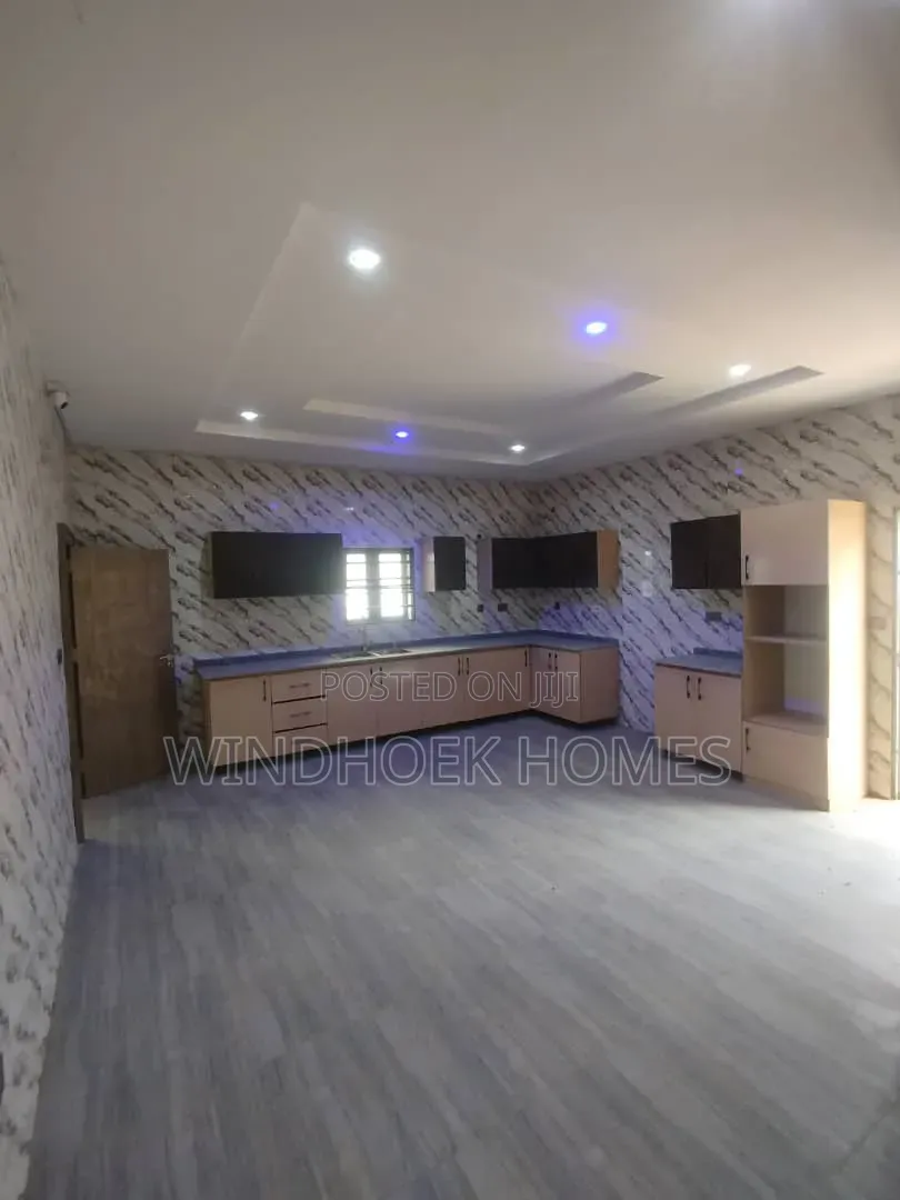5bdrm Duplex in Jahi for rent in Jahi