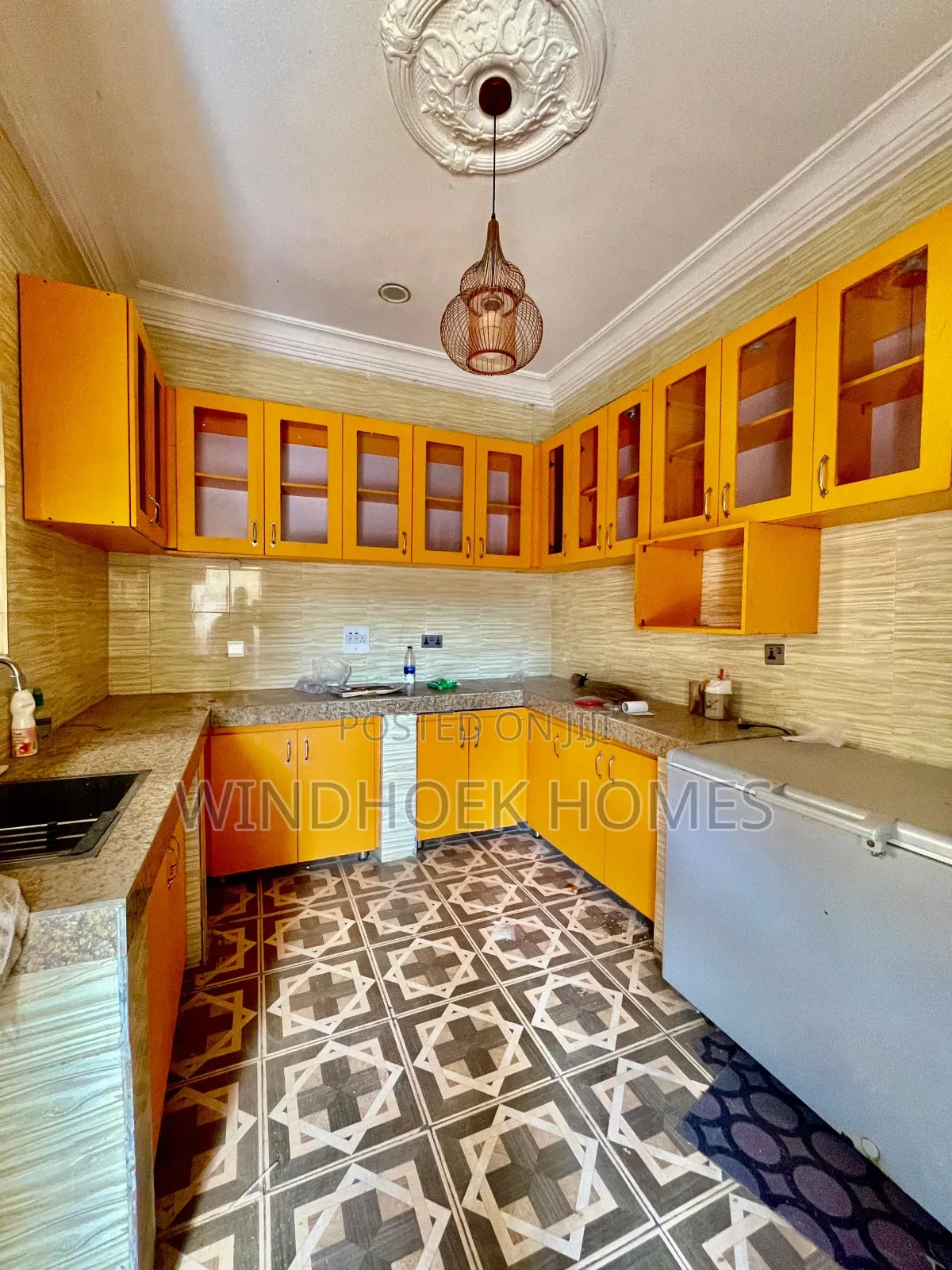 3bdrm Bungalow in Minna for sale in Minna