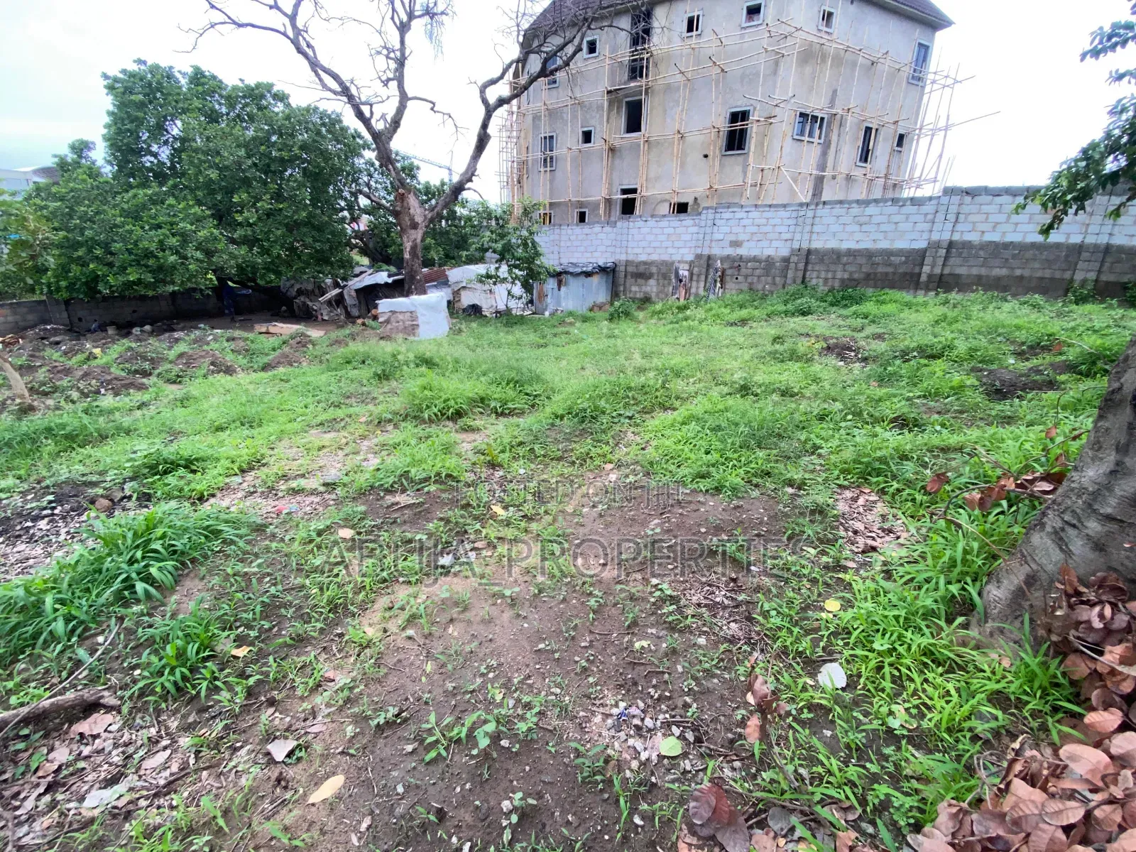 Residential Land for Sale in Mabushi
