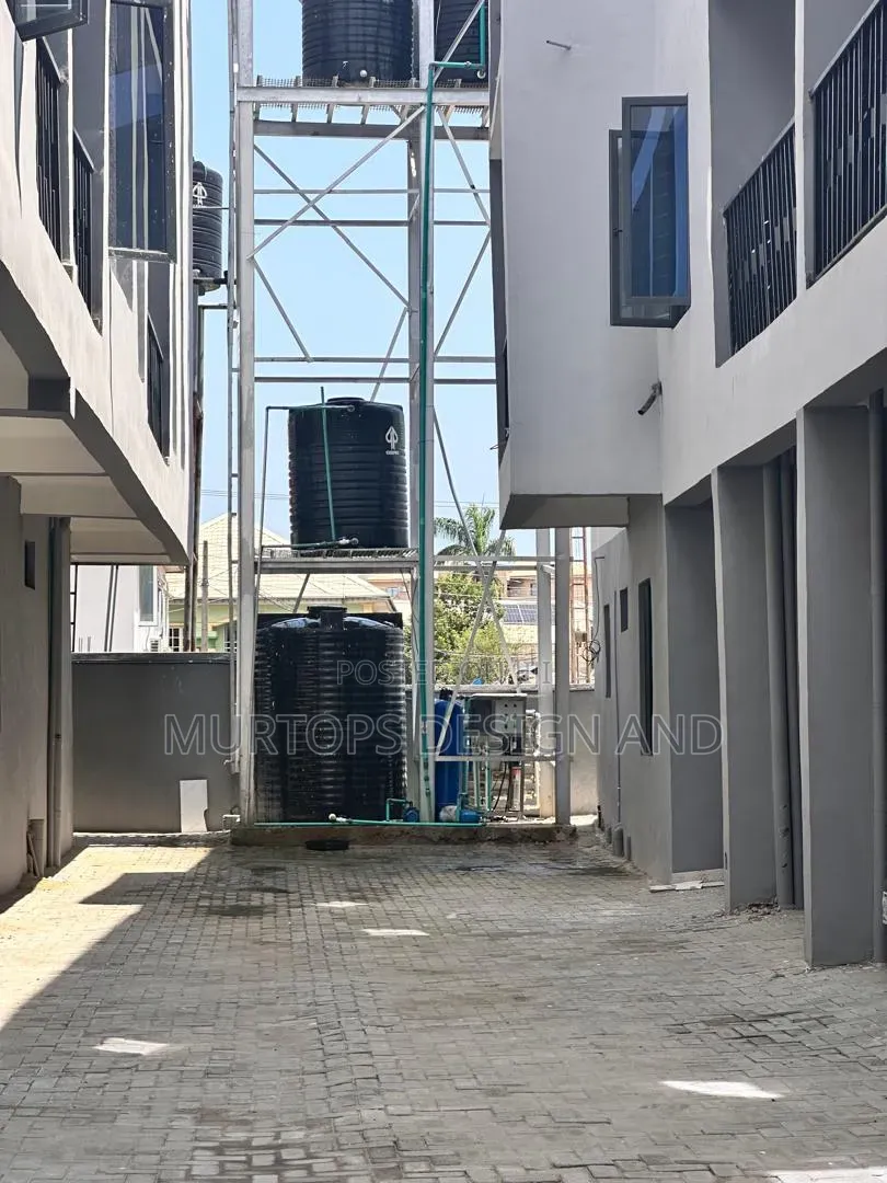 2bdrm Apartment in Igbo-efon for rent in Igbo-efon