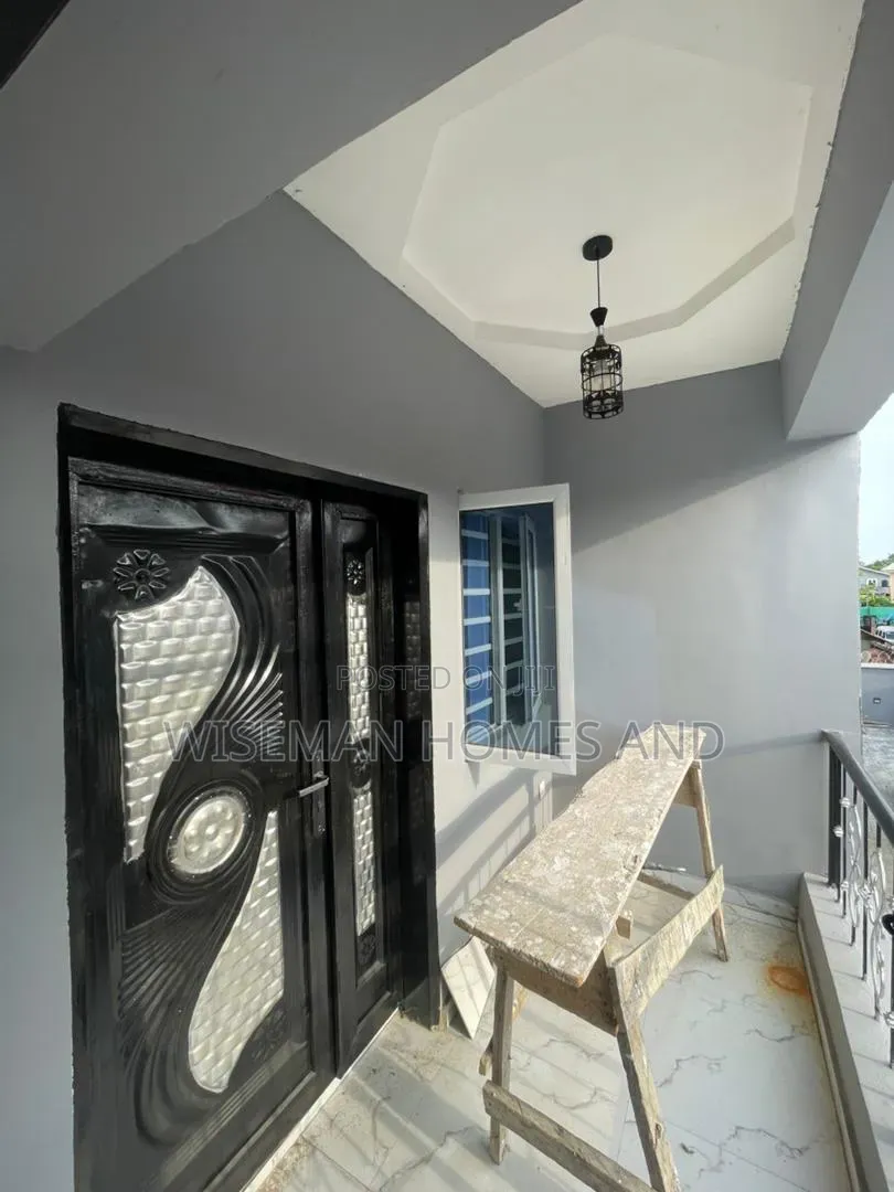 2bdrm Apartment in Ogombo Ajah Eti-Osa for rent in Ogombo