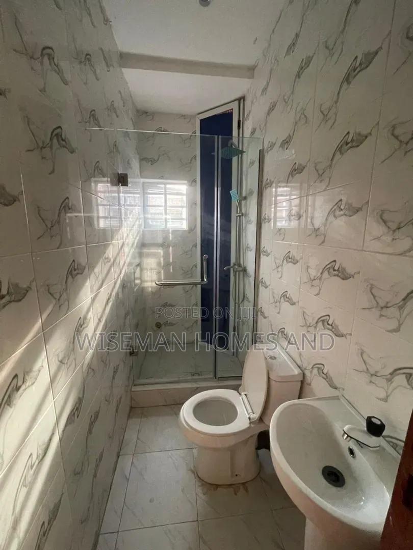 2bdrm Apartment in Ogombo Ajah Eti-Osa for rent in Ogombo
