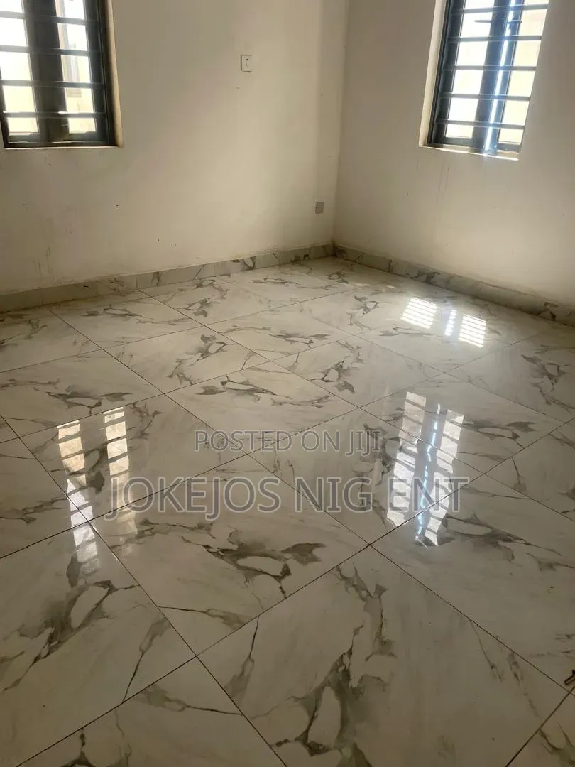 Furnished 3bdrm Townhouse/Terrace in Harris Drive VGC for Sale in VGC / Ajah
