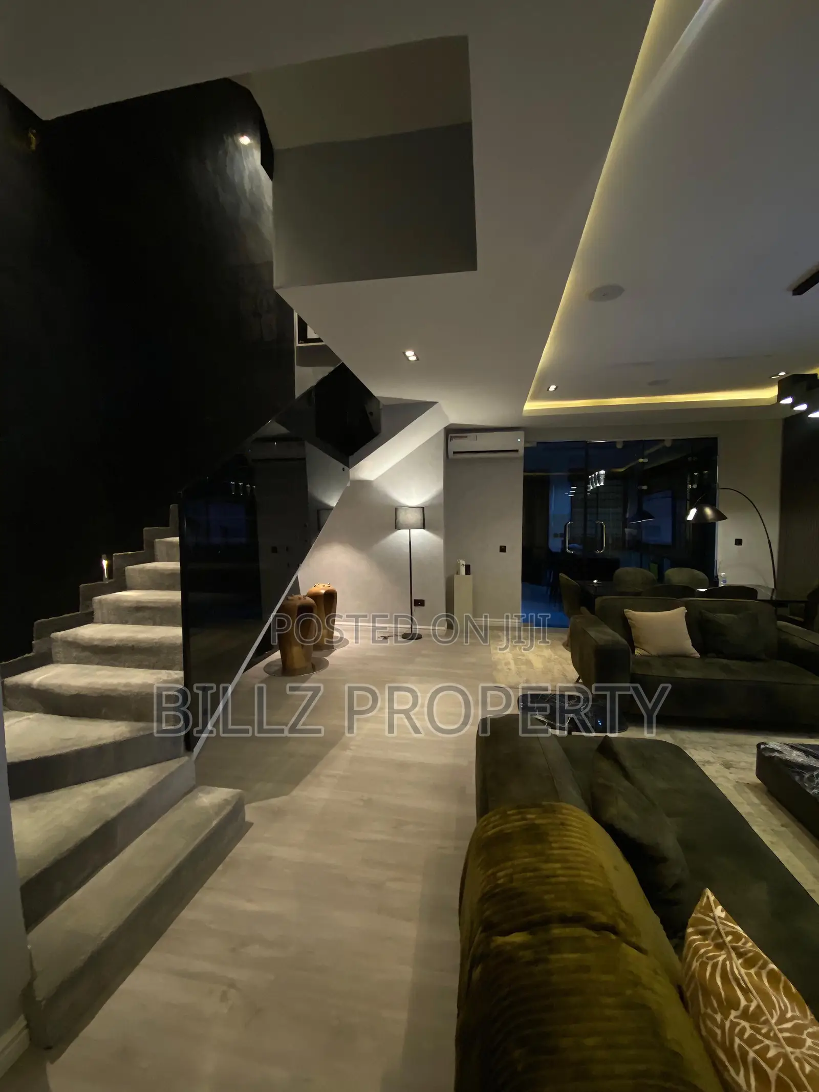 Furnished 4bdrm Duplex in Mike Adegbite, Lekki Phase 1 for sale in Lekki Phase 1