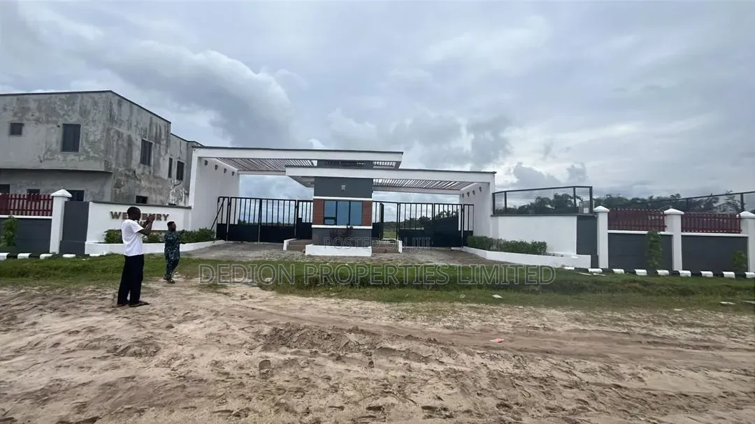 Lakowe Golf Land With Certificate of Occupancy in Off Lekki-Epe Expressway