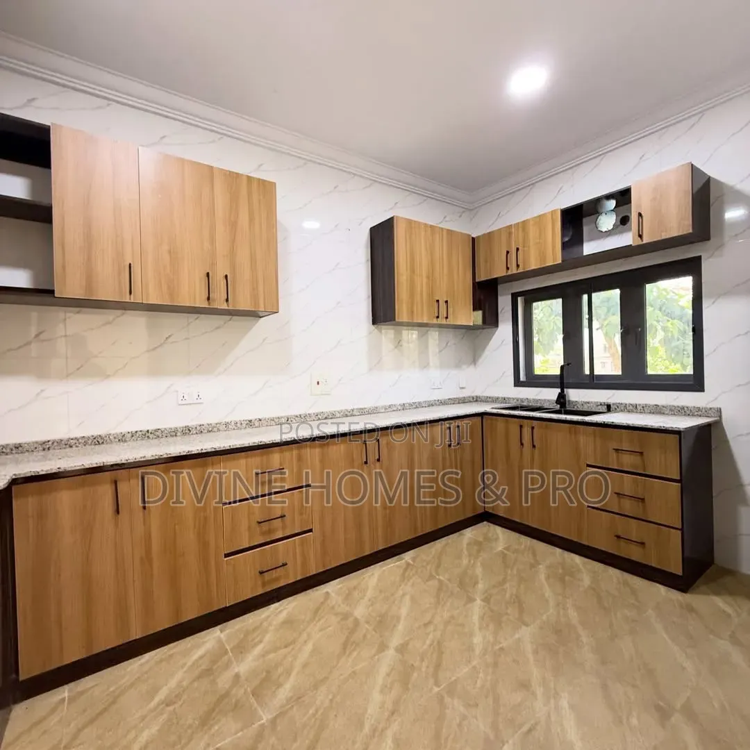 4bdrm Block of Flats in Katampe Main for sale in Katampe (Main)
