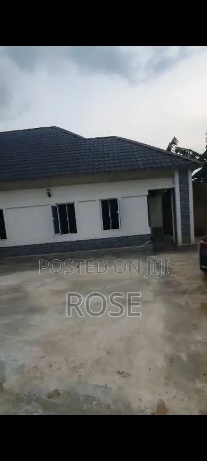 Furnished 3bdrm Apartment in Oron Road, Uyo for sale in Uyo