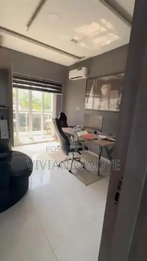 Furnished 3bdrm Duplex in Lekki Phase 1 for rent in Lekki Phase 1