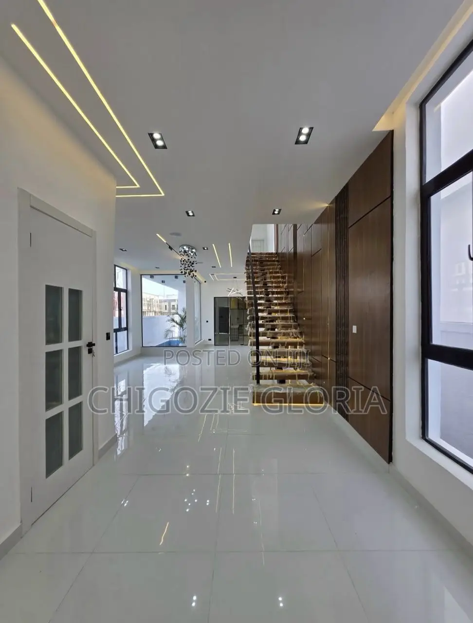 Furnished 5bdrm Duplex in Ikota for sale in Ikota