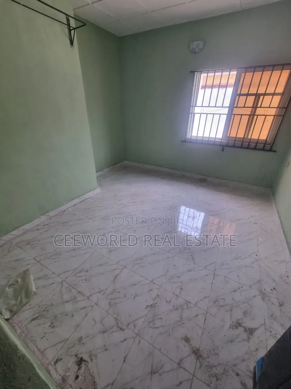 3bdrm Apartment in Ashipa Tipper Garage, Akala Express for rent in Akala Express