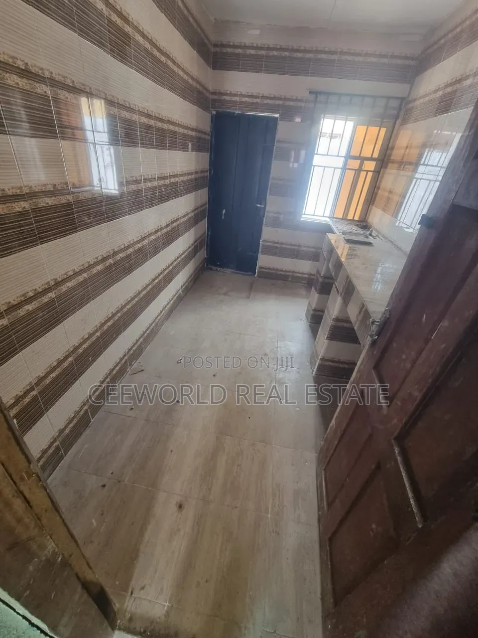3bdrm Apartment in Ashipa Tipper Garage, Akala Express for rent in Akala Express