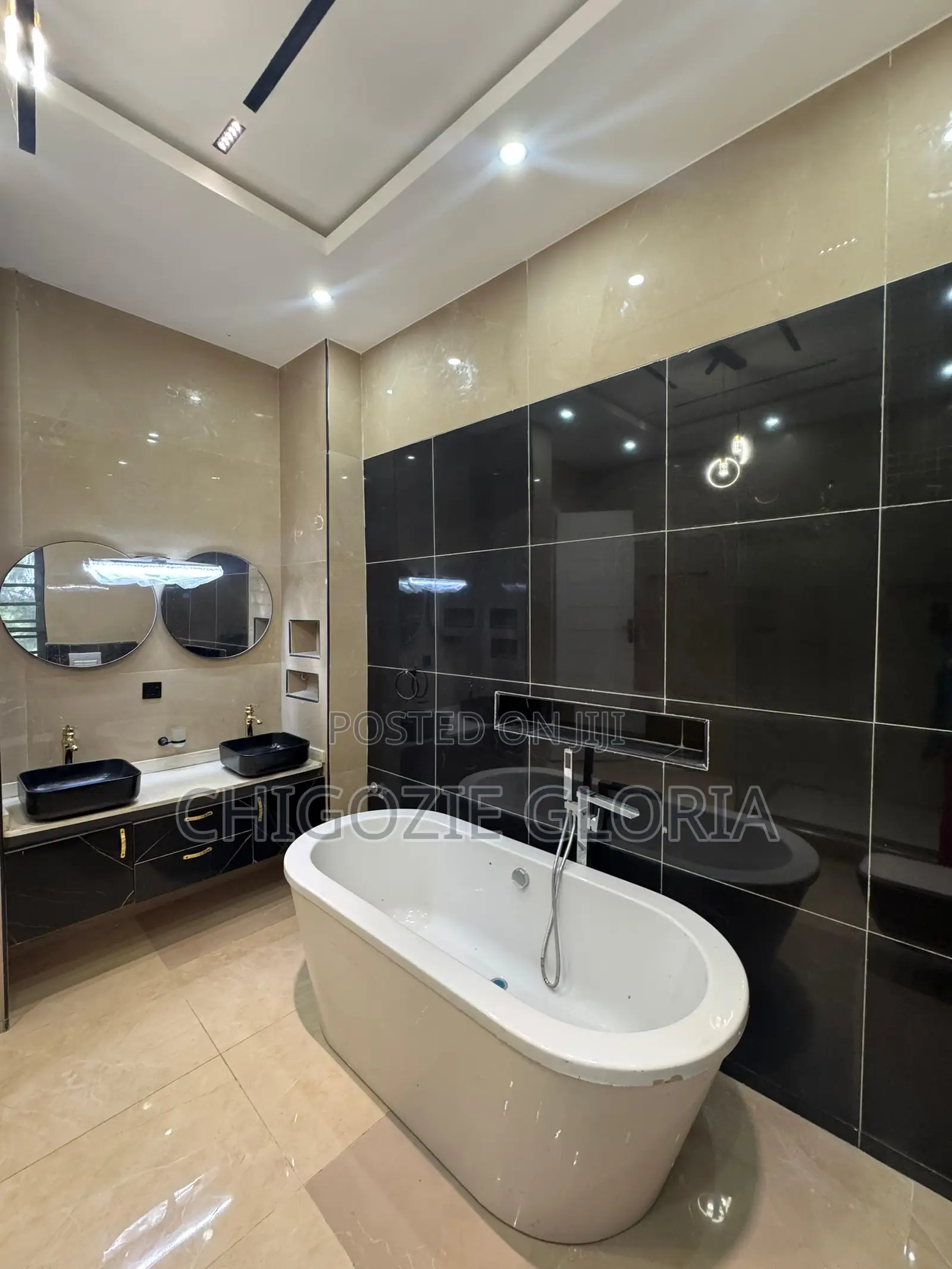 Furnished 5bdrm Duplex in Orange Island for sale in Orange Island