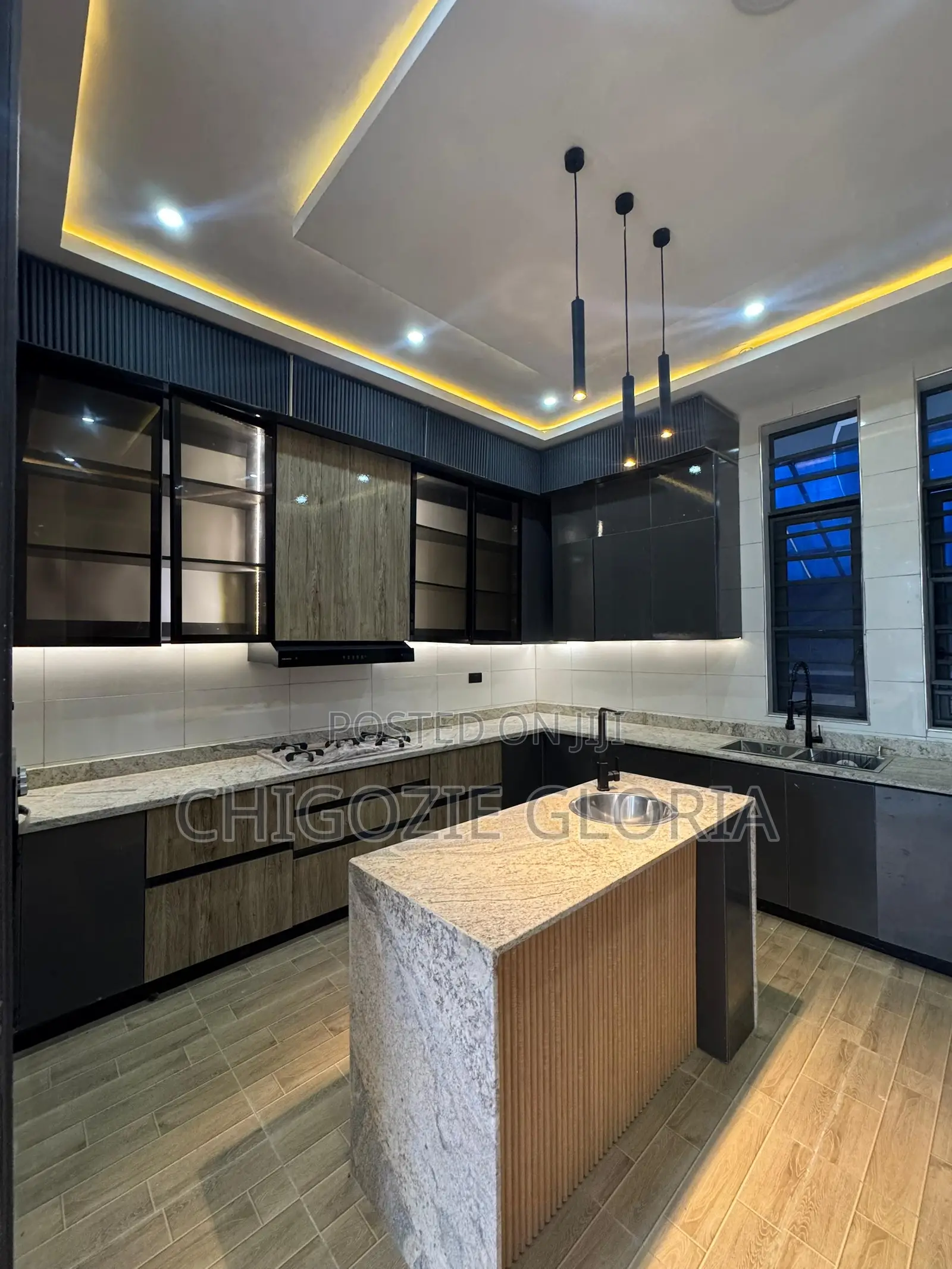 Furnished 5bdrm Duplex in Orange Island for sale in Orange Island