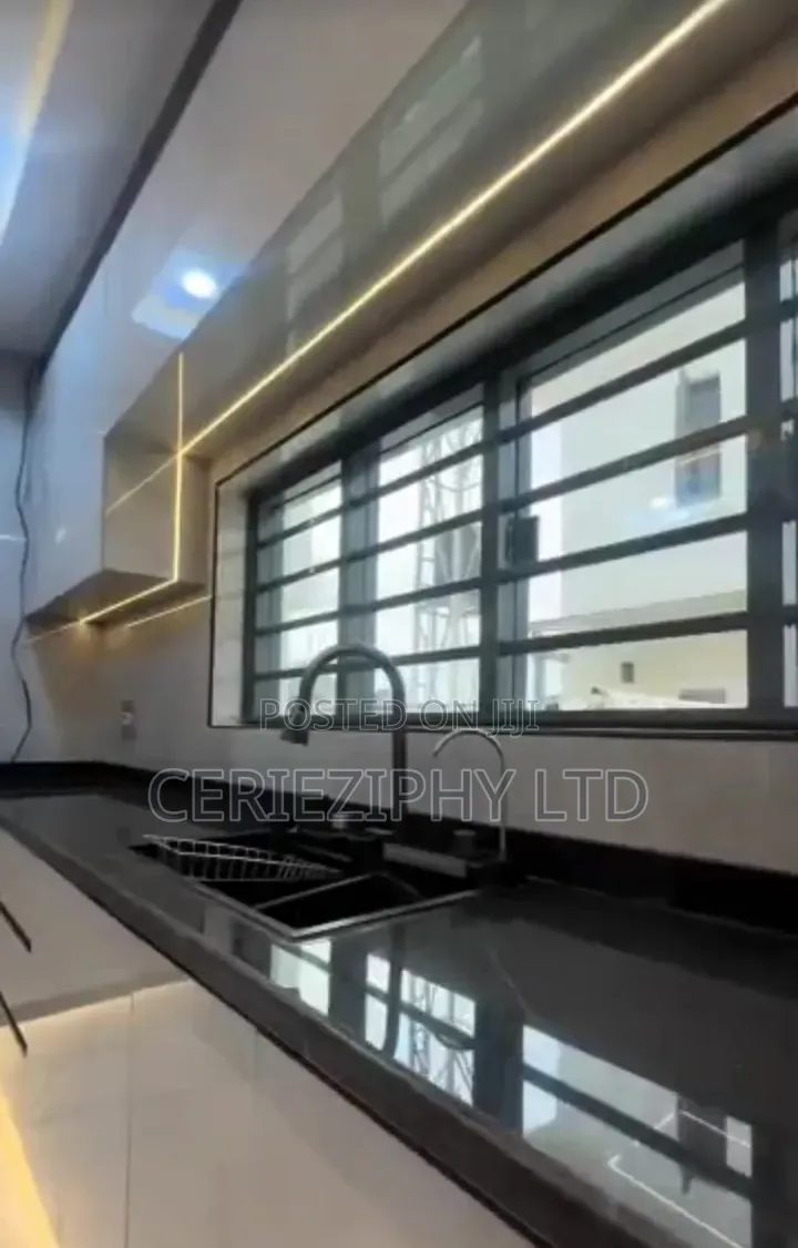 4bdrm Duplex in Sars Road, Port-Harcourt for sale in Port-Harcourt