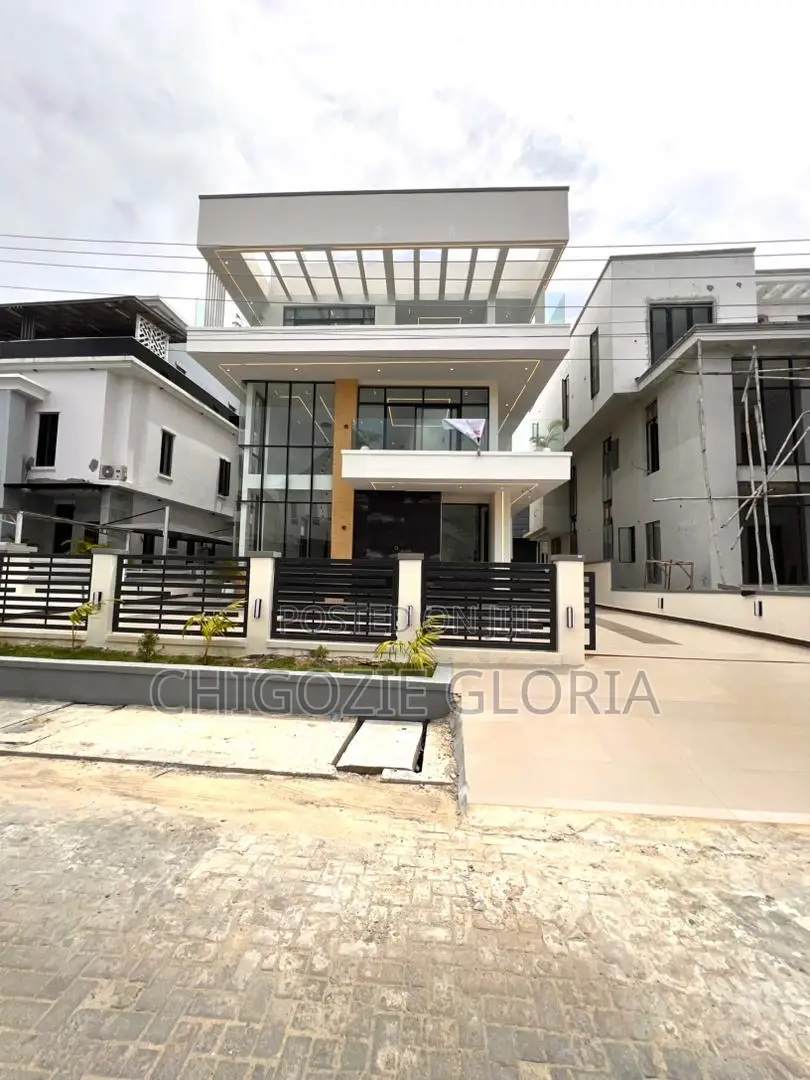 Furnished 5bdrm Duplex in Lekki Phase 1 for sale in Lekki Phase 1