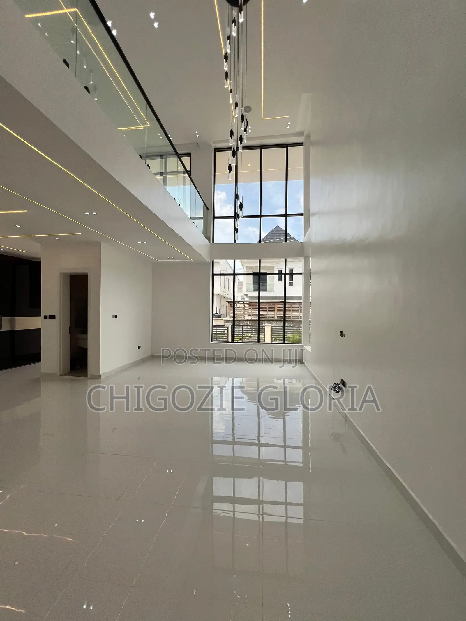 Furnished 5bdrm Duplex in Lekki Phase 1 for sale in Lekki Phase 1