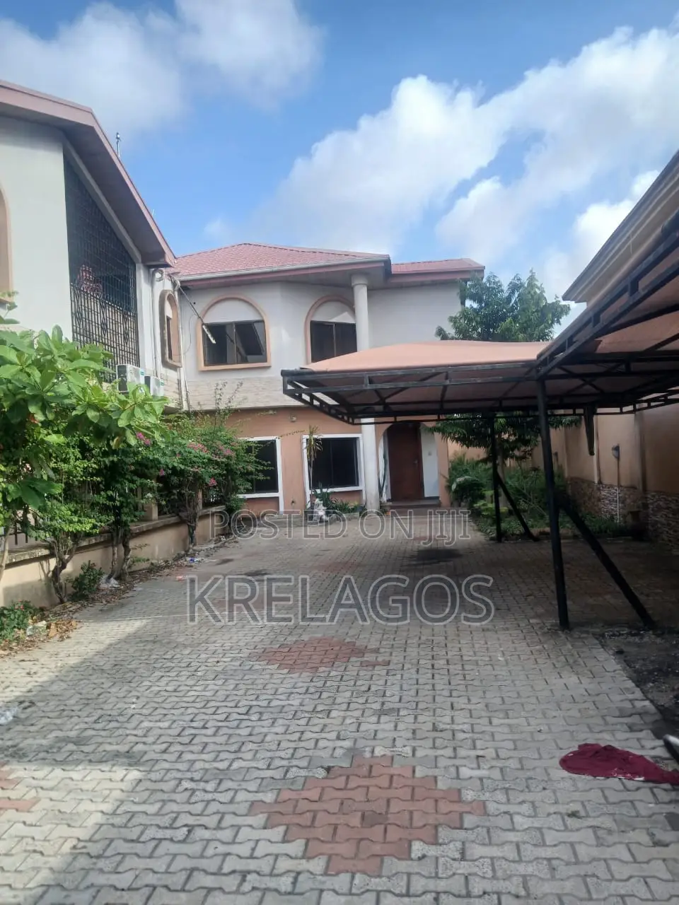 4bdrm Duplex in Lekki Phase 1 for rent in Lekki Phase 1