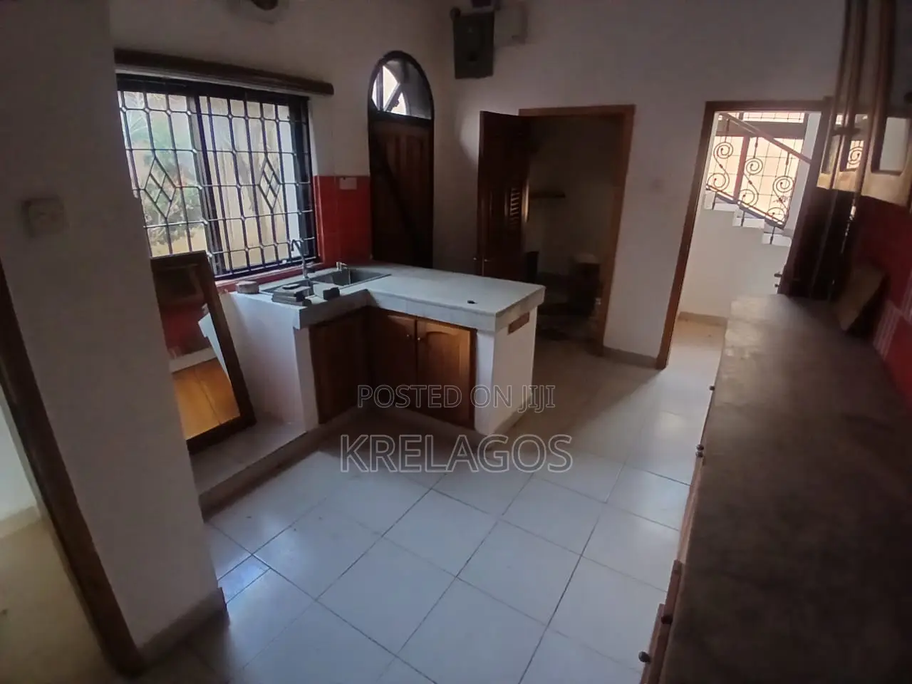4bdrm Duplex in Lekki Phase 1 for rent in Lekki Phase 1
