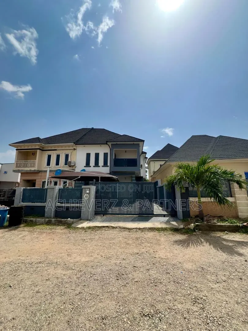 4bdrm Duplex in Kubwa for sale in Kubwa