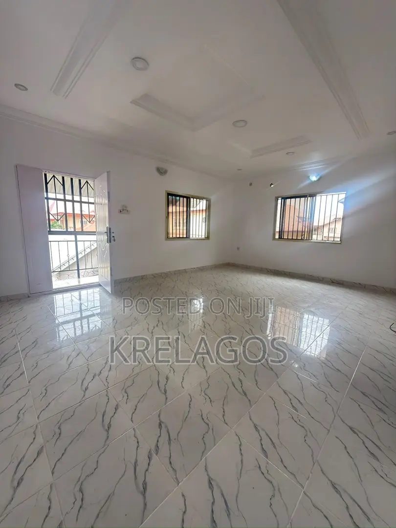 2bdrm Apartment in Lekki Phase 1 for rent in Lekki Phase 1