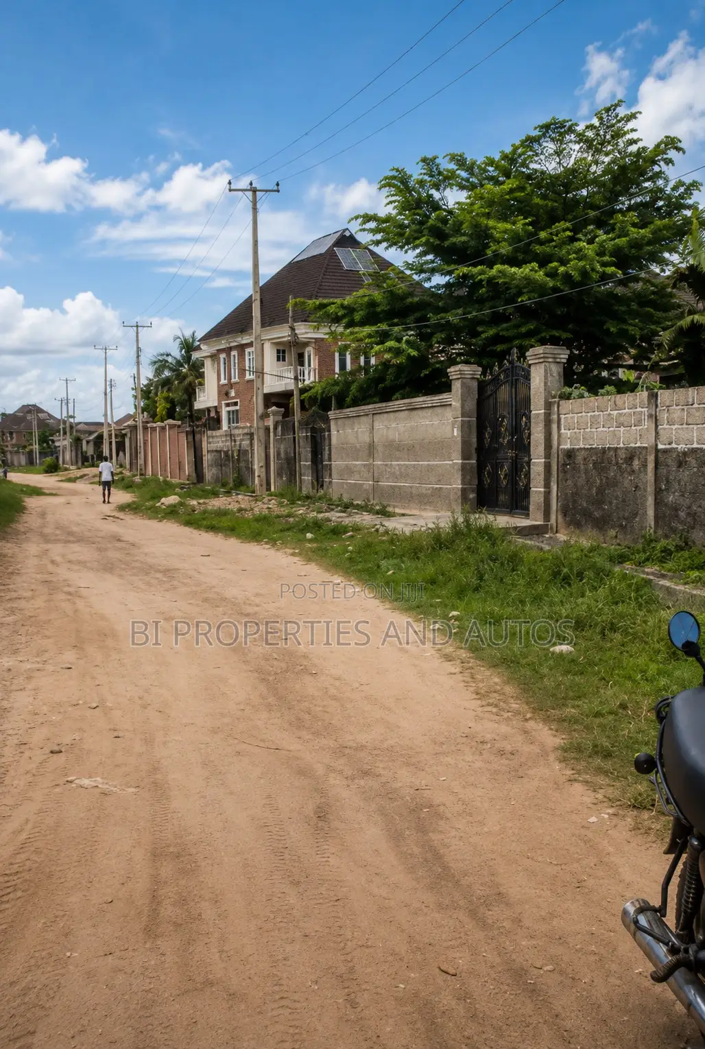 Ago Isolo Lands in Ago Palace
