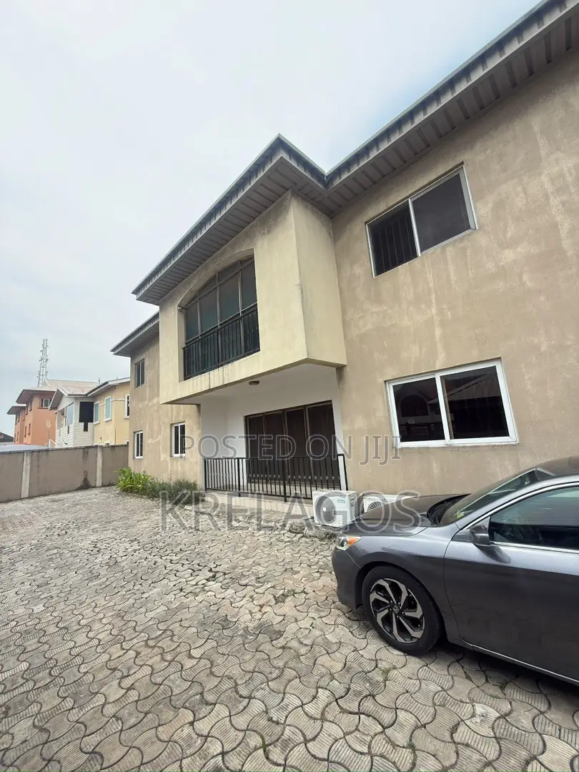 3bdrm Apartment in Lekki Phase 1 for rent in Lekki Phase 1