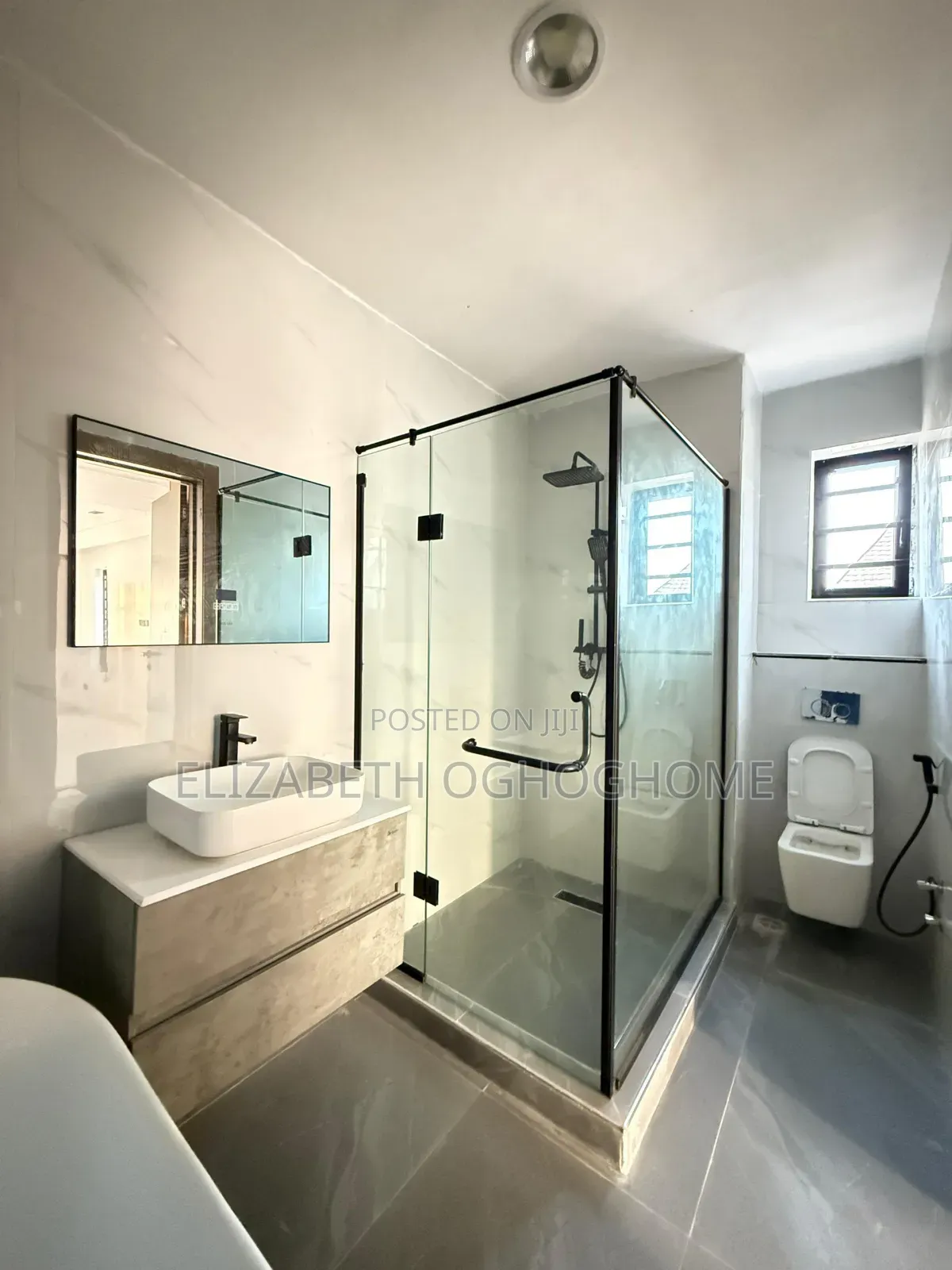5bdrm Duplex in VGC / Ajah for sale in VGC / Ajah
