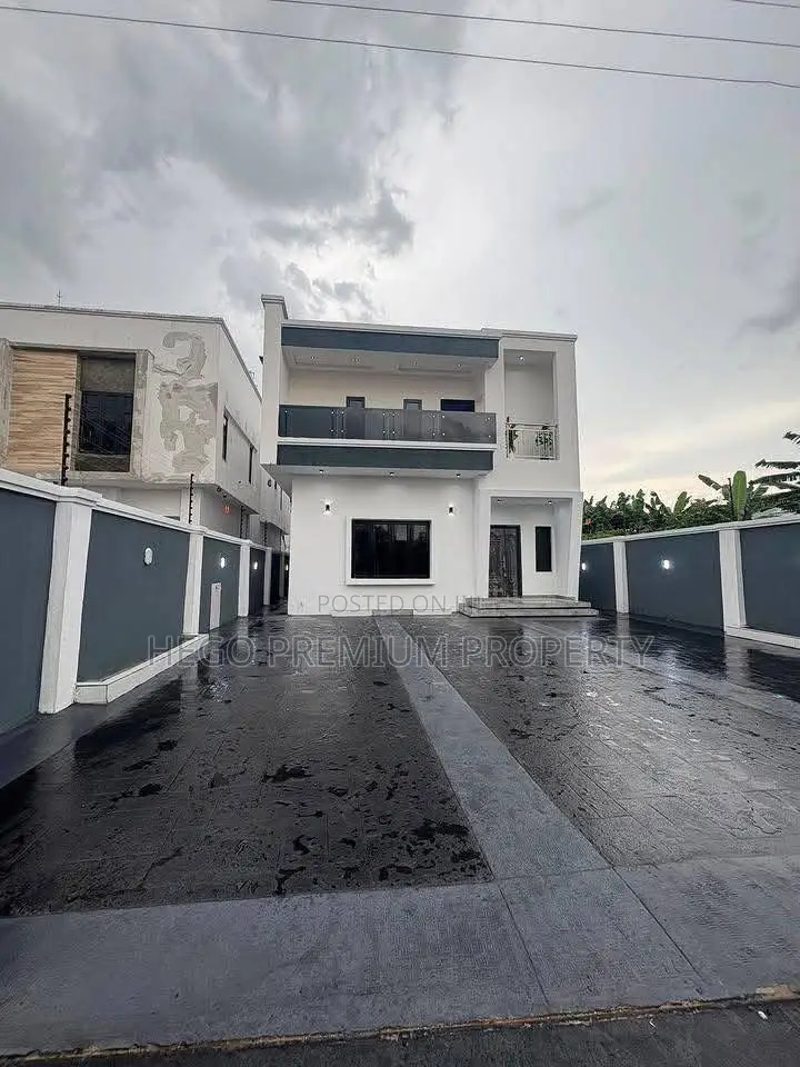 4bdrm Duplex in Estate Akwaka, Ruuodomaya for sale in Ruuodomaya